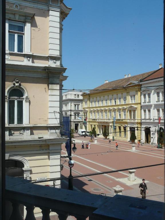 Soleil Apartman Szeged Bilik gambar